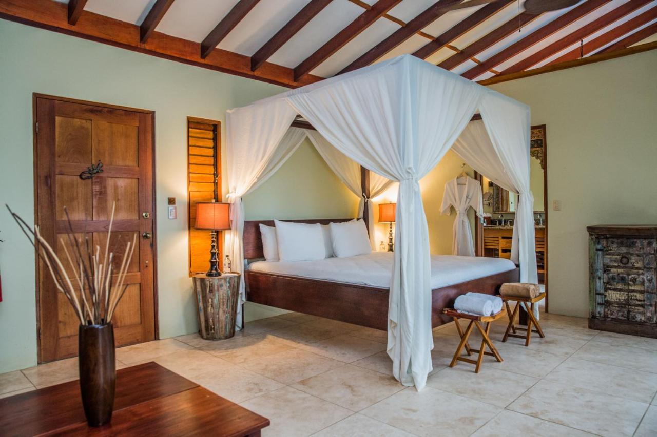Casa Chameleon Hotel Mal Pais - Adults Only Playa Santa Teresa  外观 照片